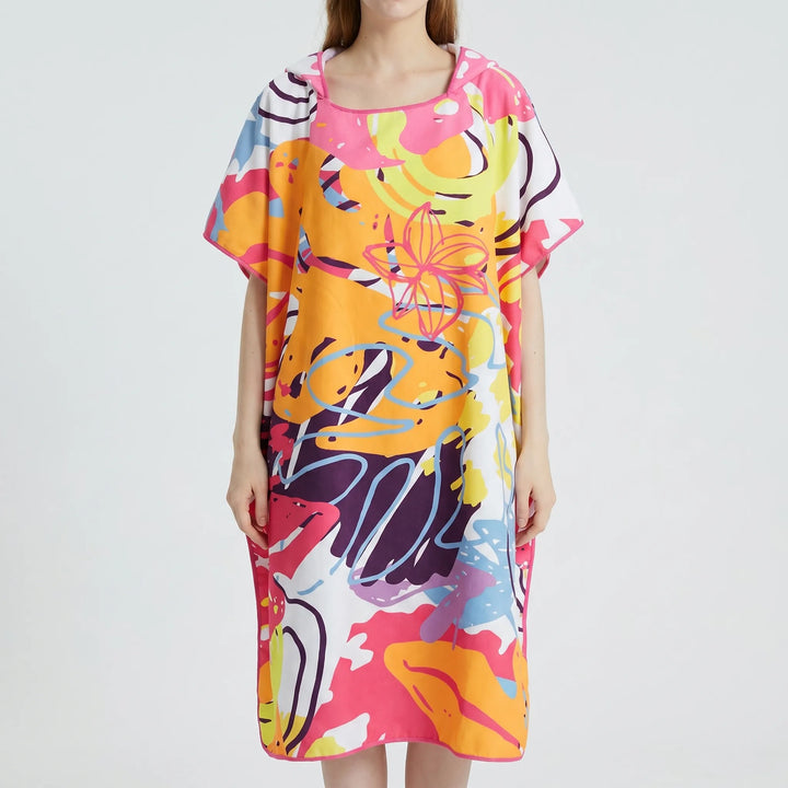Soft women's hooded changing robe, quick-dry beach cover-up with abstract design, ideal for discreet changes.