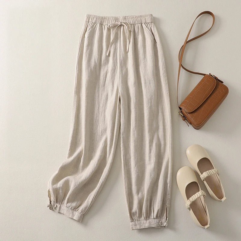 Comfortable high-waist harem pants for women, relaxed fit with elastic waist for easy everyday wear.