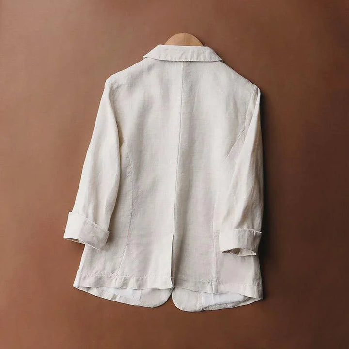 Lightweight women's relaxed fit blazer, offering comfortable, effortless style for everyday wear or office fashion.