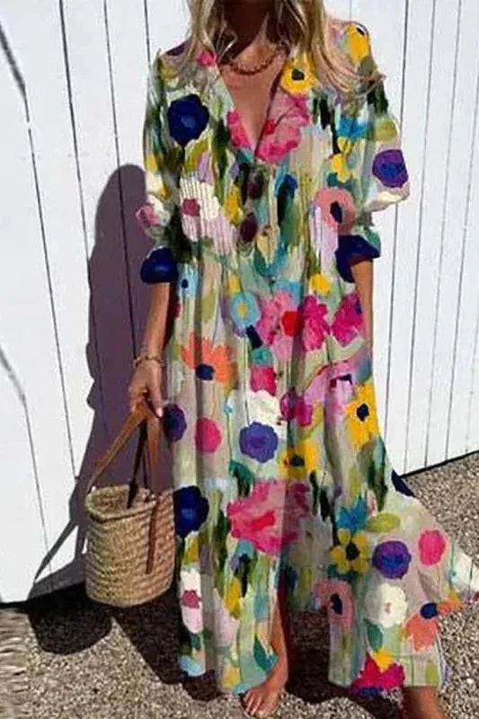 Women's relaxed fit maxi dress in soft fabric, perfect for comfortable spring and summer wear. Versatile day to evening style.