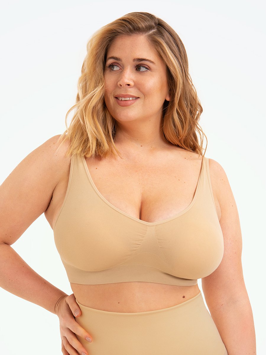 Ultimate comfort women's seamless sports bra, providing excellent shape & support.