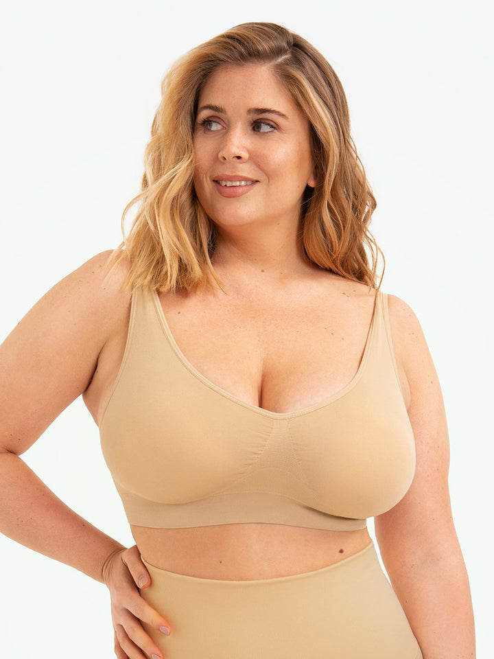 Ultimate comfort women's seamless sports bra, providing excellent shape & support.