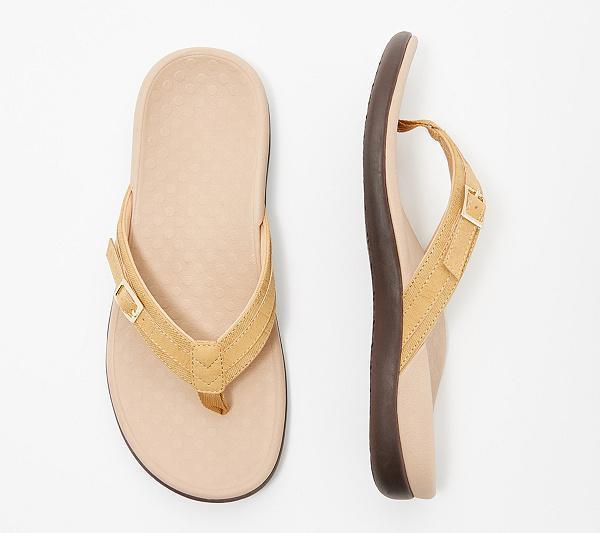 Women's Sisica cushioned flip-flops with arch support, ideal for comfort and foot pain relief.