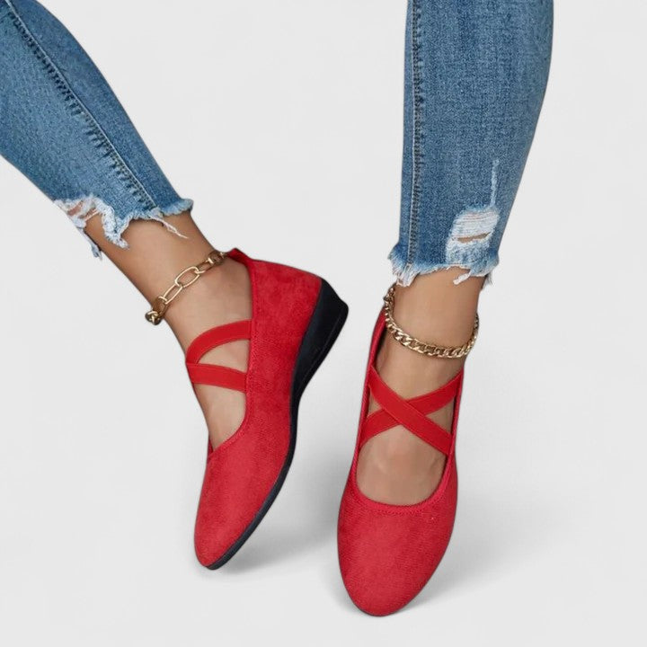 Comfortable women's orthopedic slip-on casual shoes, with cushioned arch support for versatile everyday wear.