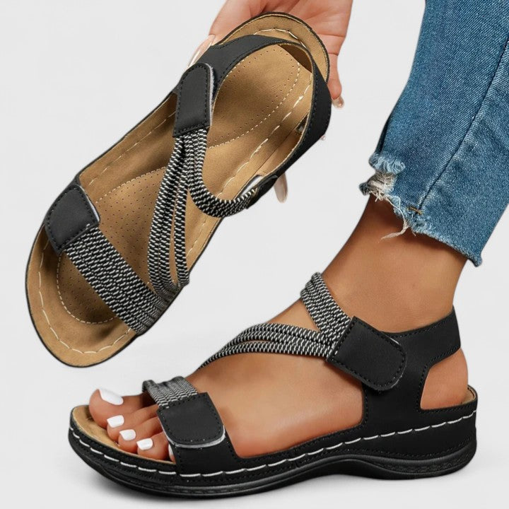 Women's orthopedic sandals for foot health, featuring sophisticated style & arch support comfort.