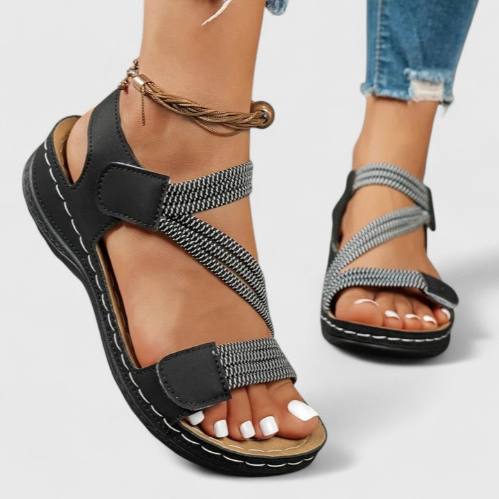 Women's sandals with premium arch support, designed for ultimate foot health & comfort.