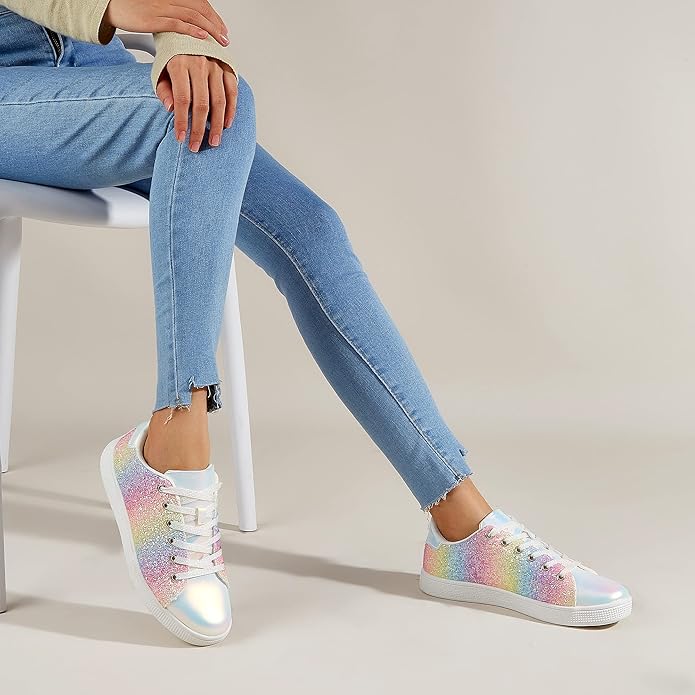 Trendy women's casual shoes, sparkling design with classic lace-up style.