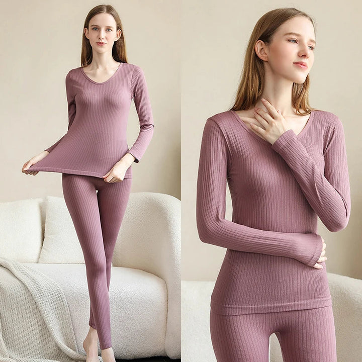 Full body women's thermal set, ensuring all-over warmth and a comfortable feel.