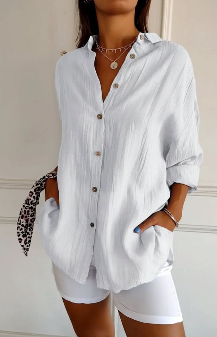 Casual women's long sleeve top, ideal for comfortable everyday wear and relaxed style.