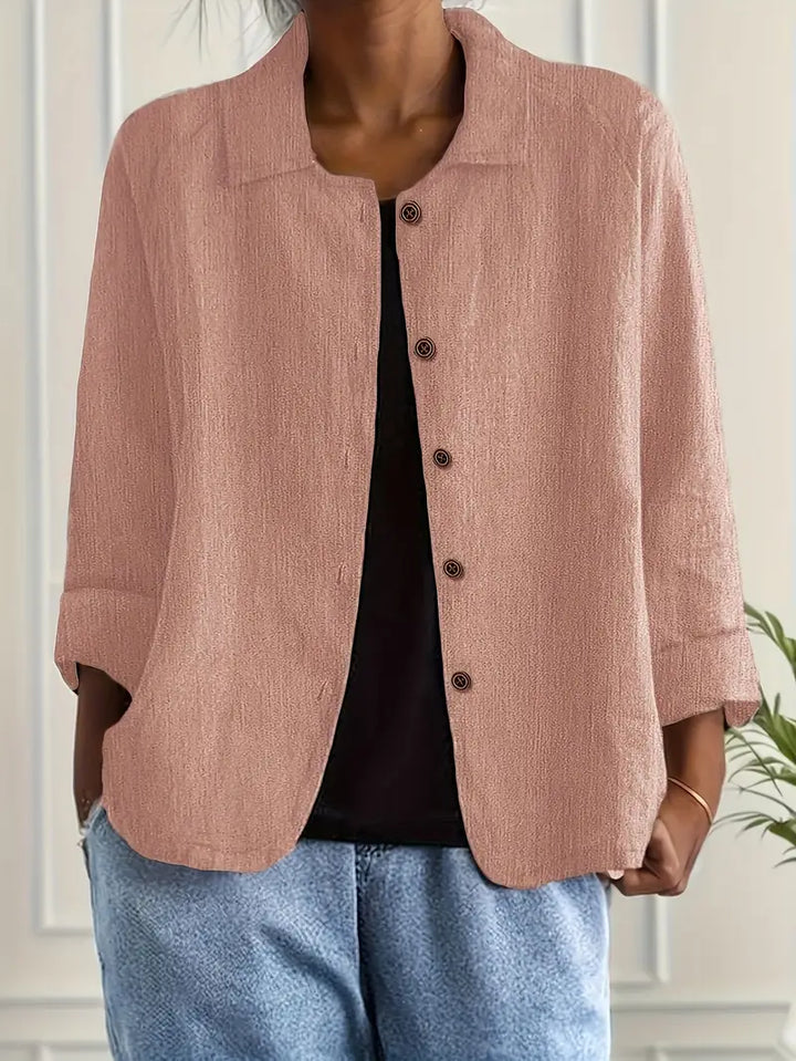 Fashionable women's shirt cardigan for versatile styling, elegant & comfortable womenswear.