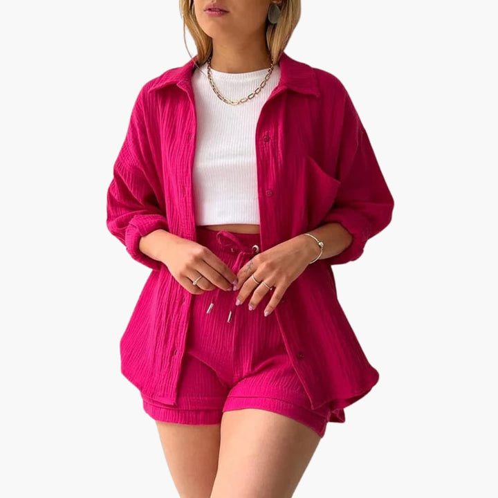 Breathable women's casual summer outfit, a comfortable relaxed fit matching set.