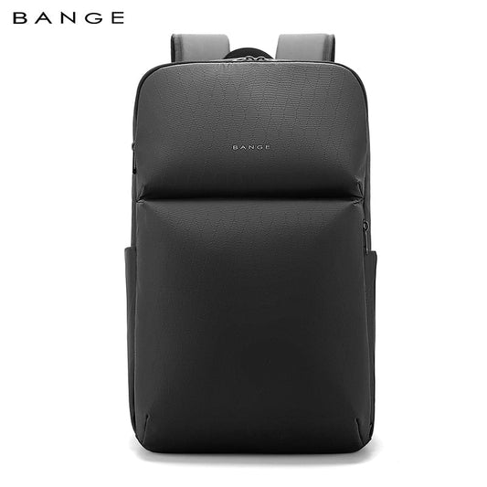 "Zaino uomo sottile impermeabile, colori eleganti, scomparto laptop 15,6 pollici, stile urbano, comfort garantito."